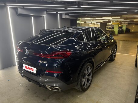 2019 BMW X6 M50i III (G06), синий, 7650000 рублей, вид 4