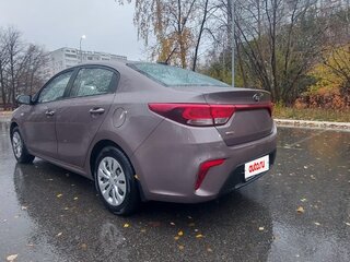 2018 Kia Rio IV, коричневый, 1270000 рублей, вид 5