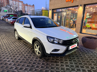 2017 Lada (ВАЗ) Vesta SW Cross I, белый, 1200000 рублей, вид 2