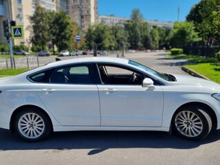 2018 Ford Mondeo V, белый, 1730000 рублей, вид 3