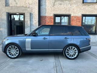 2021 Land Rover Range Rover IV Рестайлинг, голубой, 8500000 рублей, вид 2