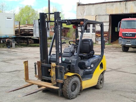 2020 Komatsu FD, жёлтый, 1530000 рублей, вид 1
