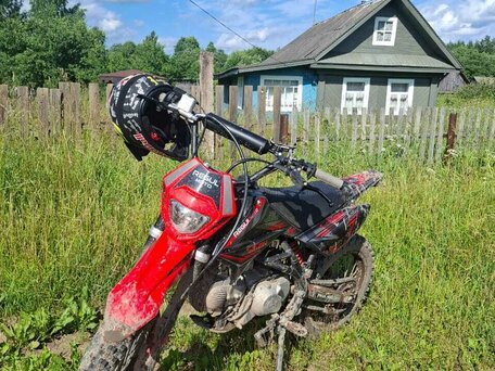 2024 Regulmoto Seven Medalist Pro, красный, 100000 рублей, вид 1