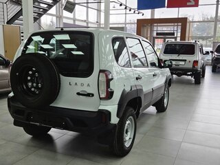 2026 Lada (ВАЗ) Niva Travel I Рестайлинг, белый, 1419000 рублей, вид 4