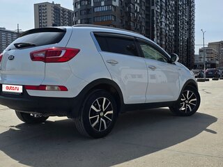 2011 Kia Sportage III, белый, 1280000 рублей, вид 3