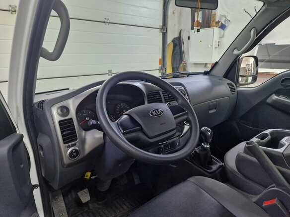2022 Kia Bongo, белый, 3600000 рублей - вид 6