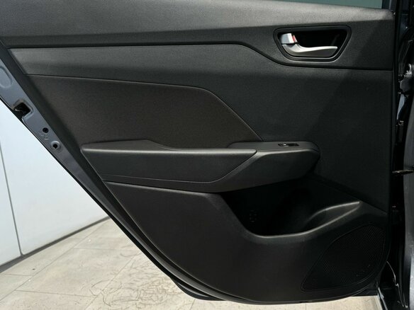 2020 Hyundai Solaris II, серый, 1330000 рублей - вид 14