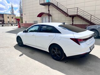 2021 Hyundai Elantra VII (CN7), белый, 1650000 рублей, вид 5