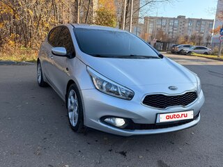 2013 Kia Ceed II, серебристый, 1380000 рублей, вид 3