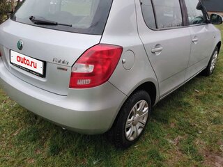 2012 Skoda Fabia II Рестайлинг, серебристый, 500000 рублей, вид 3