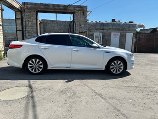 2017 Kia Optima IV, белый, 1540000 рублей, вид 2