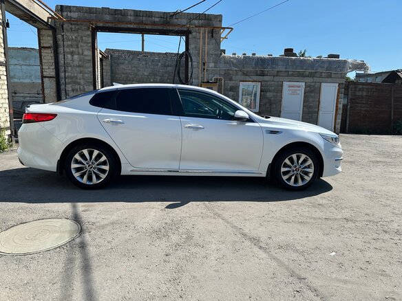 2017 Kia Optima IV, белый, 1540000 рублей - вид 1