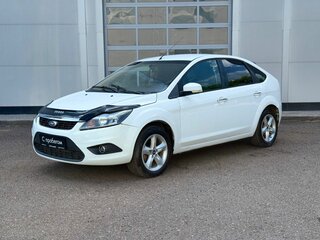 2010 Ford Focus II Рестайлинг, белый, 408000 рублей, вид 1