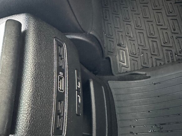 2021 Geely Coolray I, белый - вид 22