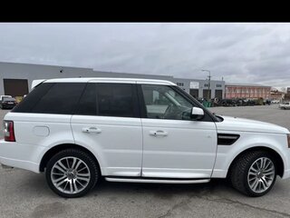 2013 Land Rover Range Rover Sport I Рестайлинг, белый, 2300000 рублей, вид 3