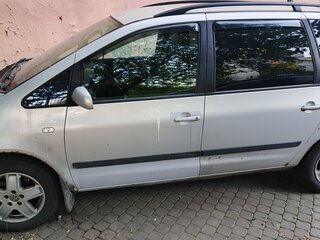 2002 Volkswagen Sharan I Рестайлинг, серебристый, 245000 рублей, вид 3