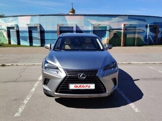 2020 Lexus NX 300 I Рестайлинг, серый, 3900000 рублей, вид 4