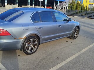 2013 Skoda Superb DSG II, серый, 600000 рублей, вид 4