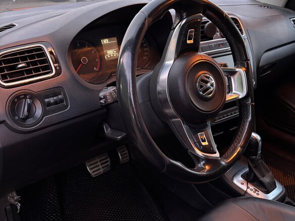 2018 Volkswagen Polo V Рестайлинг, серый - вид 10