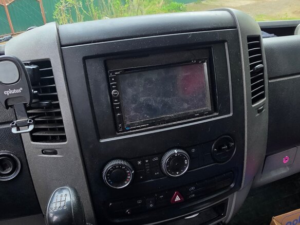 2009 Mercedes-Benz Sprinter, пурпурный, 1250000 рублей - вид 4