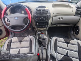 2010 Lada (ВАЗ) Kalina I, красный, 220000 рублей, вид 5