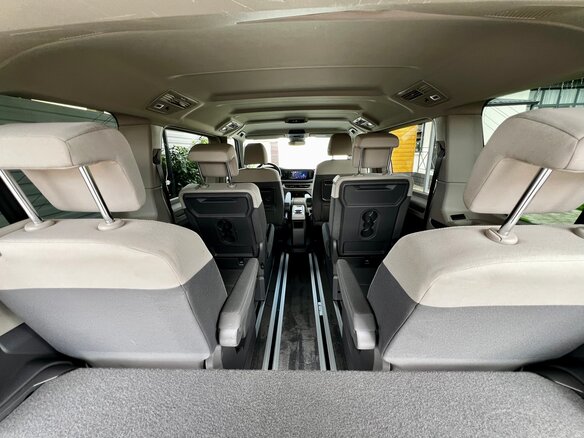 2022 Volkswagen Multivan T7, серебристый, 4550000 рублей - вид 16