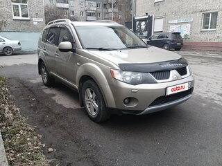 2008 Mitsubishi Outlander II, бежевый, 930000 рублей, вид 3