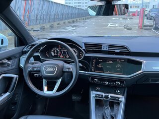 2023 Audi Q3 45 TFSI II (F3), белый, 3590000 рублей, вид 4