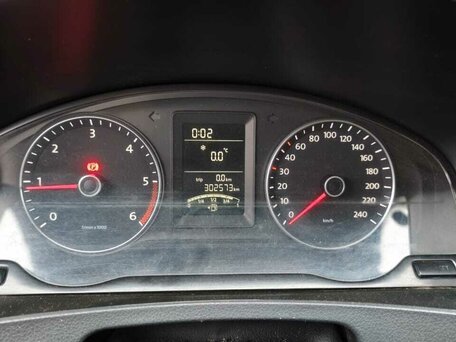 2013 Volkswagen Transporter, белый, 1100000 рублей, вид 4