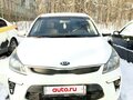 2018 Kia Rio IV, белый, 800000 рублей