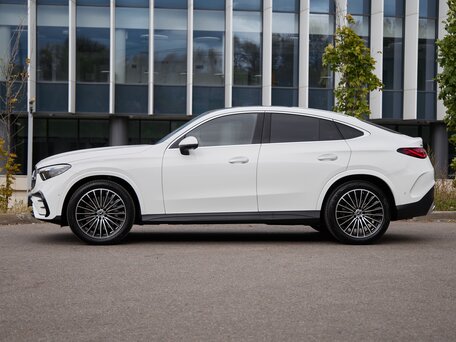 2026 Mercedes-Benz GLC Coupe 300 II (C254), белый, 9700000 рублей, вид 3