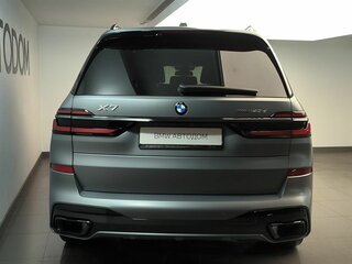 2025 BMW X7 40d I (G07) Рестайлинг, серый, 19900000 рублей, вид 4