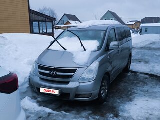 2011 Hyundai Grand Starex I, серый, 1550000 рублей, вид 3
