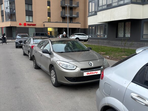 2011 Renault Fluence I, бежевый, 475000 рублей - вид 1