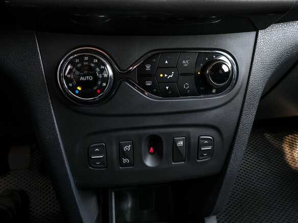 2016 Renault Sandero II, серый - вид 19