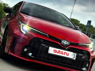 2024 Toyota Corolla GR XII (E210) Рестайлинг, красный, 3350000 рублей, вид 2