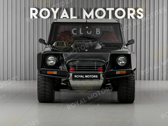 1990 Lamborghini LM002, чёрный, 49000000 рублей - вид 2