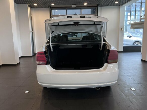 2012 Volkswagen Polo V, белый, 389000 рублей - вид 30