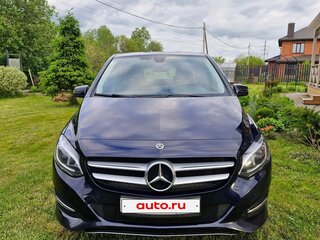 2017 Mercedes-Benz B-Класс 180 II (W246) Рестайлинг, синий, 1900000 рублей, вид 1