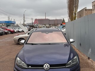 2017 Volkswagen Golf R VII Рестайлинг, синий, 3100000 рублей, вид 4