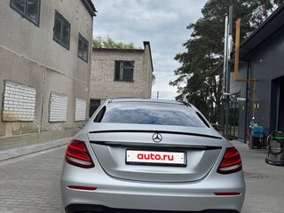 2019 Mercedes-Benz E-Класс 400 d V (W213, S213, C238), серебристый, 4400000 рублей, вид 5