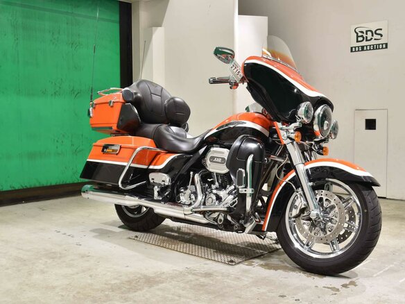 2012 Harley-Davidson Electra Glide, оранжевый, 1177000 рублей - вид 2