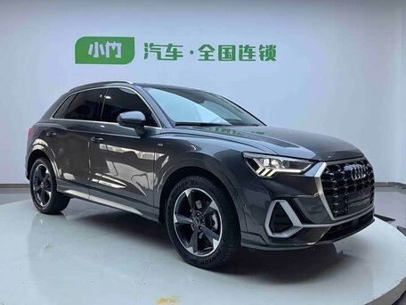 2022 Audi Q3 35 TFSI II (F3), серый, 2650000 рублей, вид 2