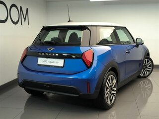 2024 Mini Hatch C IV (F65/F66/J01), синий, 4950000 рублей, вид 4