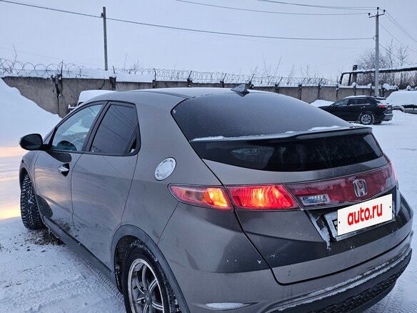 2008 Honda Civic VIII, серый, 580000 рублей - вид 6