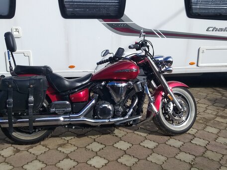 2012 Yamaha XVS1300, красный, 850000 рублей, вид 3