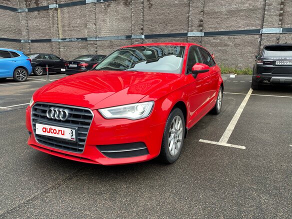 2013 Audi A3 III (8V), красный - вид 12
