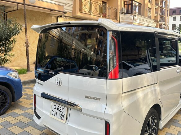 2017 Honda Stepwgn Spada V Рестайлинг, белый, 1680000 рублей - вид 8