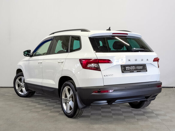 2020 Skoda Karoq I, белый, 2290000 рублей - вид 6
