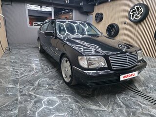 1997 Mercedes-Benz S-Класс 500 Long III (W140) Рестайлинг, чёрный, 7300000 рублей, вид 4